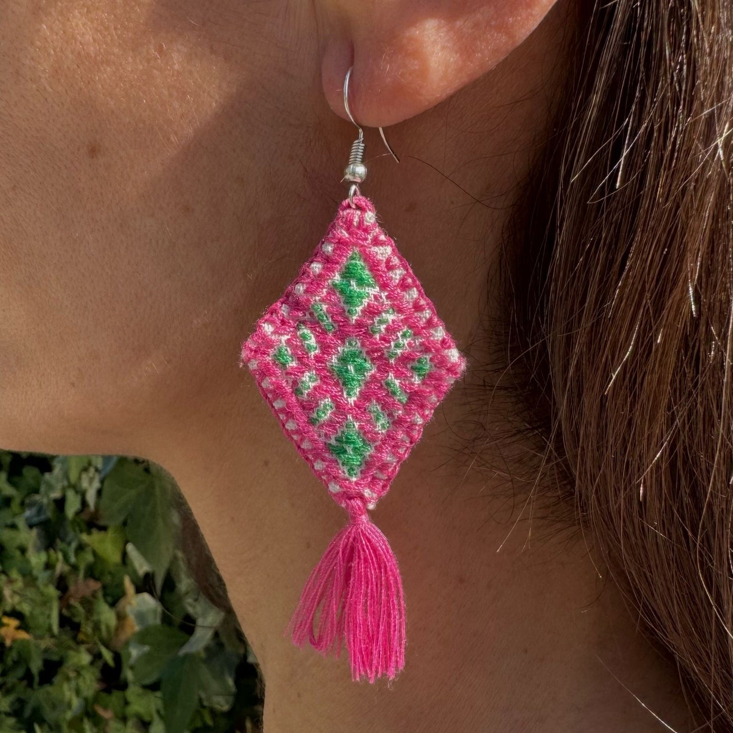 Pendientes tela bordada