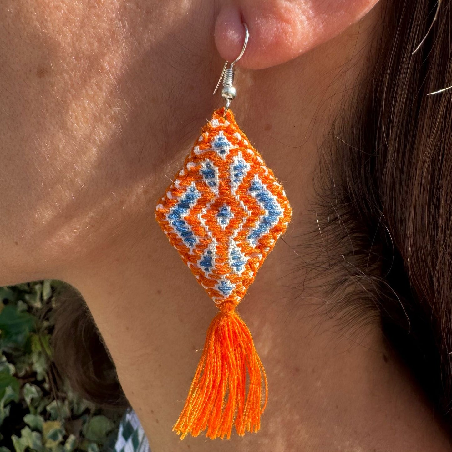 Pendientes tela bordada