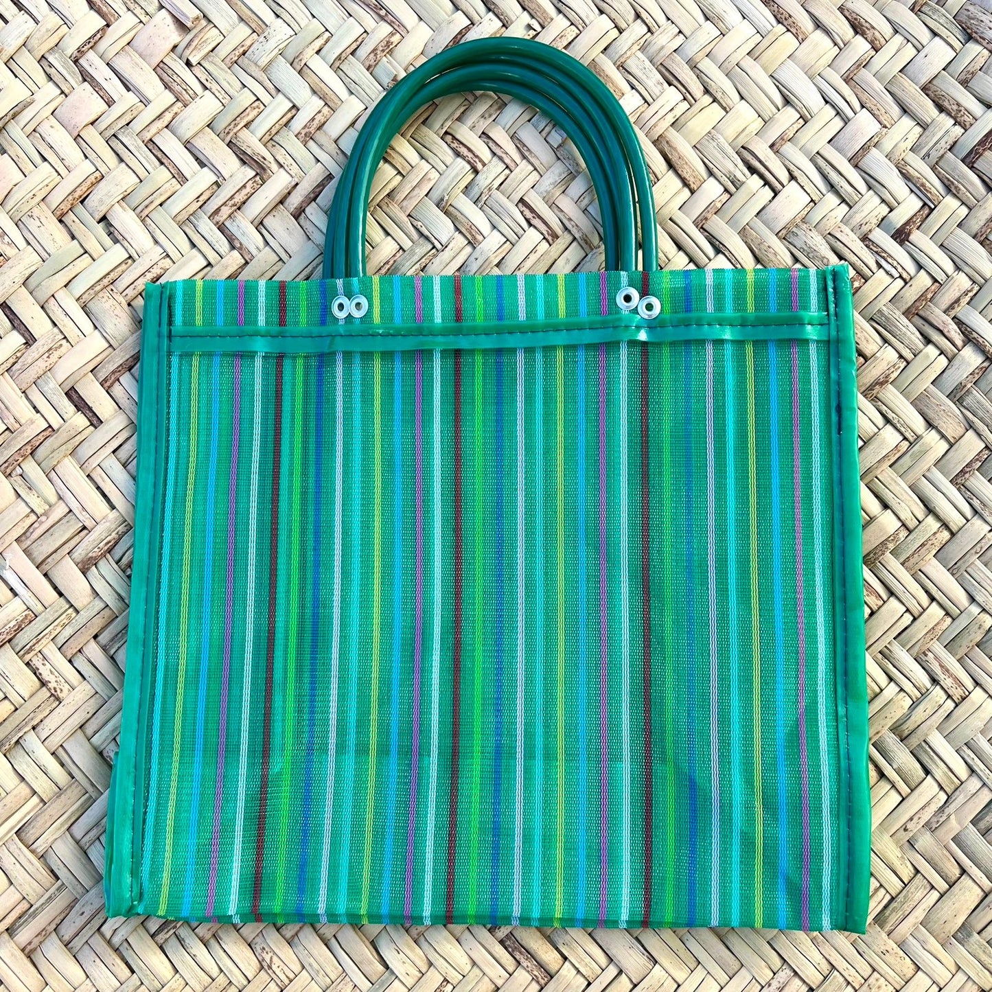 Bolsa de mercado pequeña