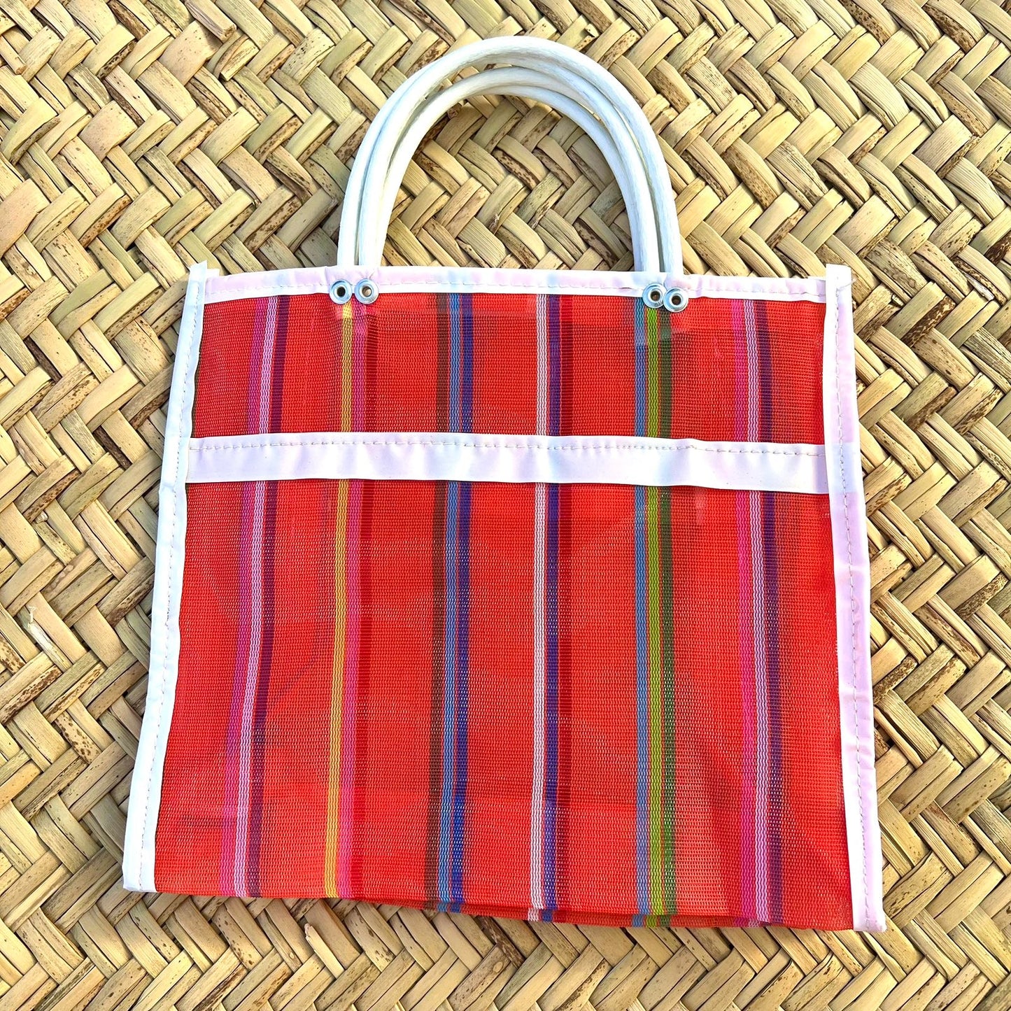 Bolsa de mercado pequeña