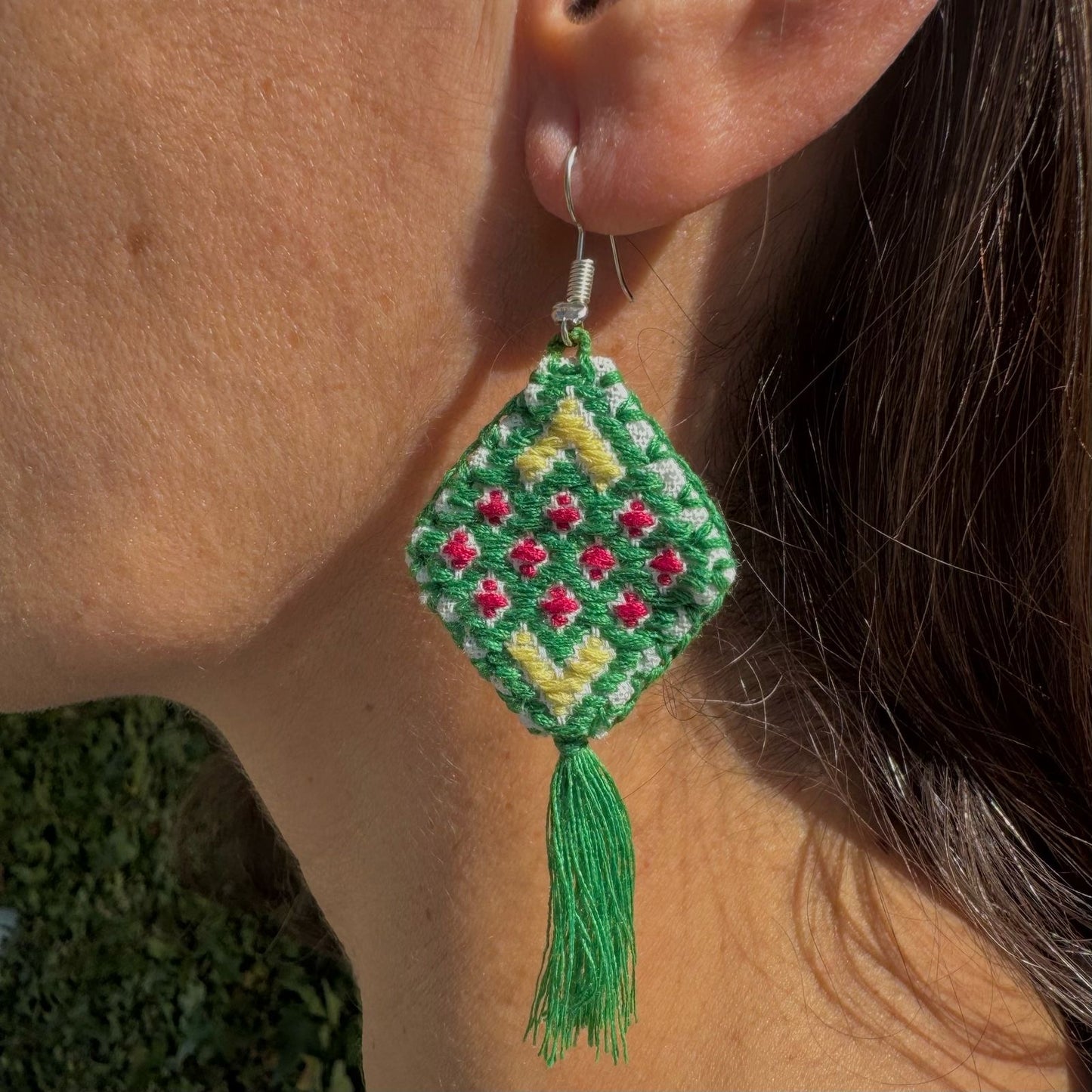 Pendientes tela bordada